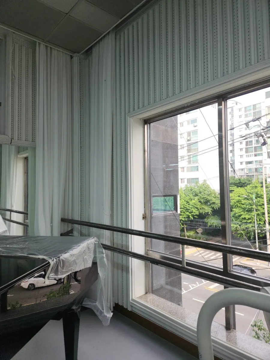 인천 연수 완강기 설치 설치 전 창가 현장